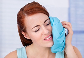 Woman using an ice pack